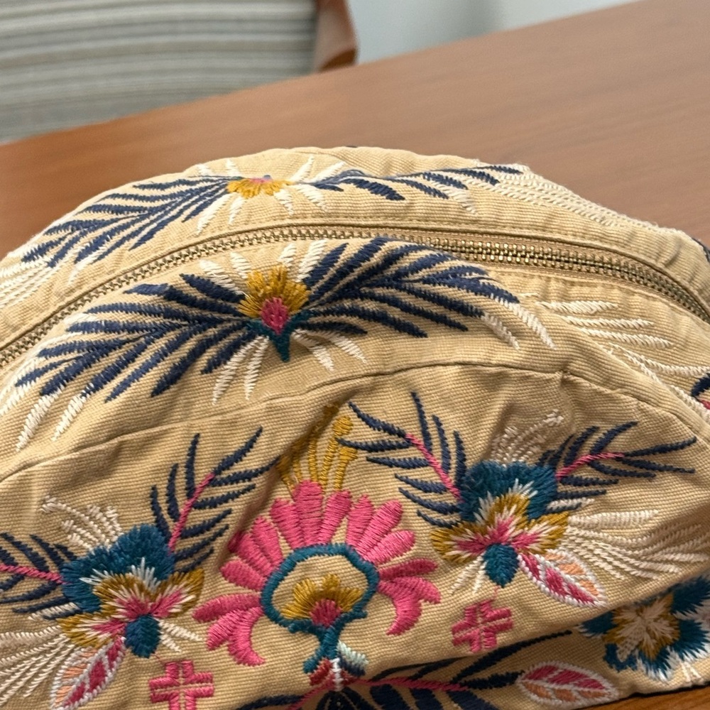 Embroidered Tan Floral Women's Bag